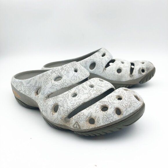 KEEN Yogui Arts Hawaiian Flowers White Gray Slip On Clog Sandals Womens 9 - Picture 1 of 10